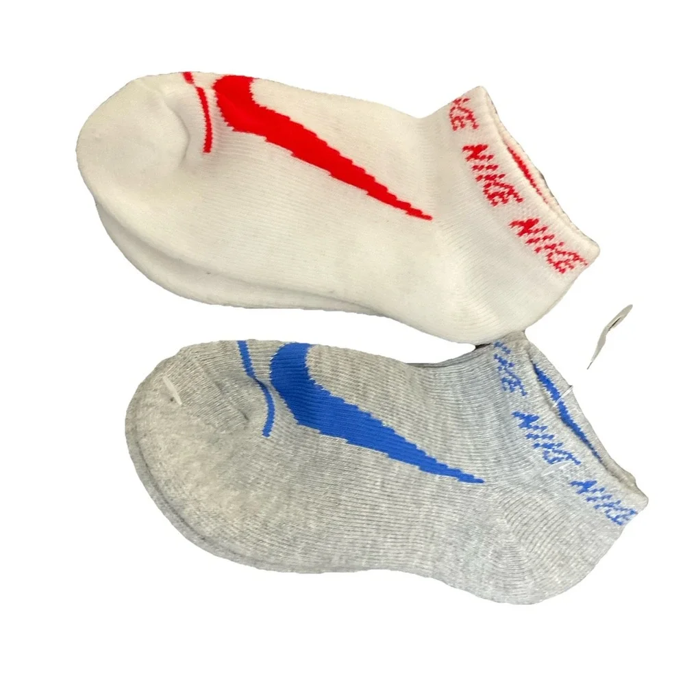 NIKE Boys' Kids‎ Young Athletes No Show Socks White /Gray